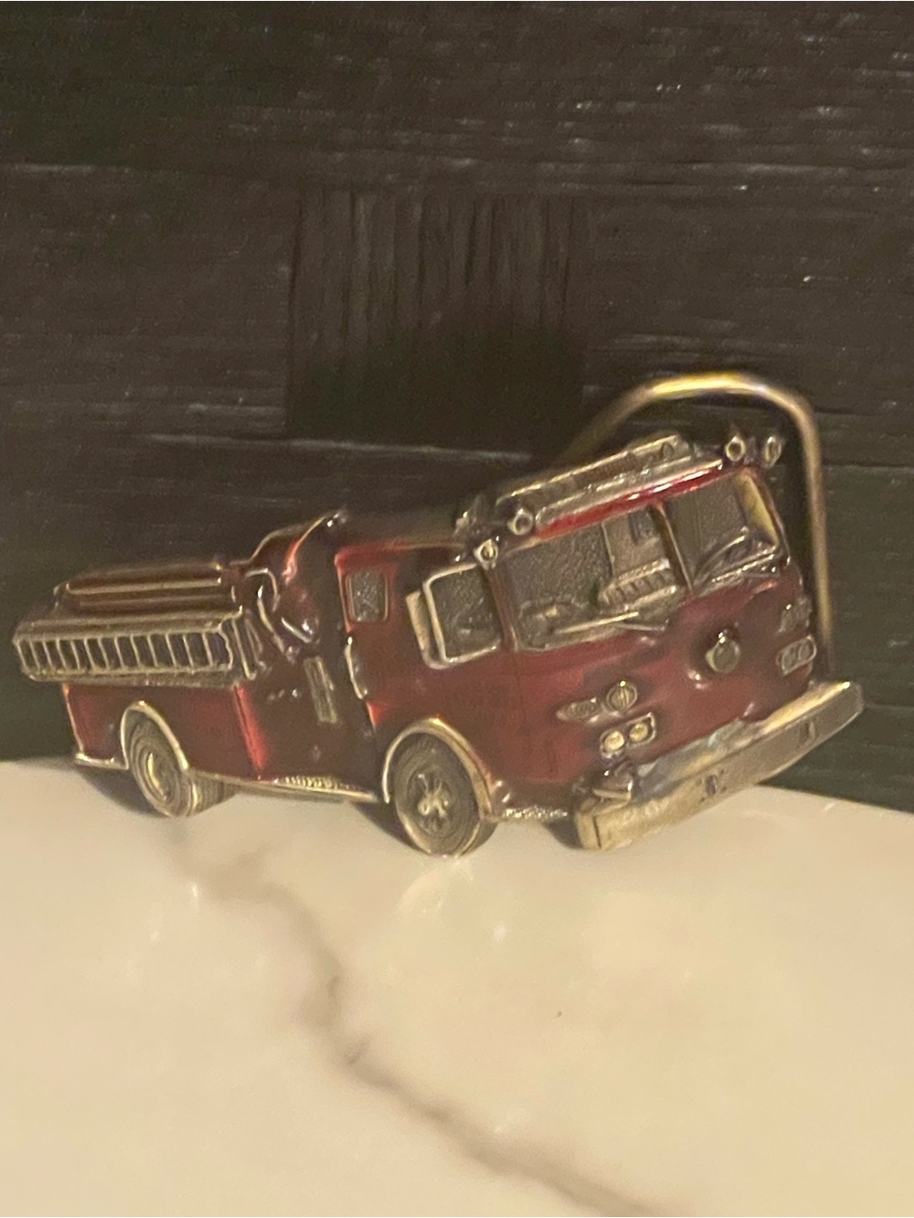 Vintage Men's Belt Buckle Red Fire Engine Fighting Metro Fire Dept. America 1981